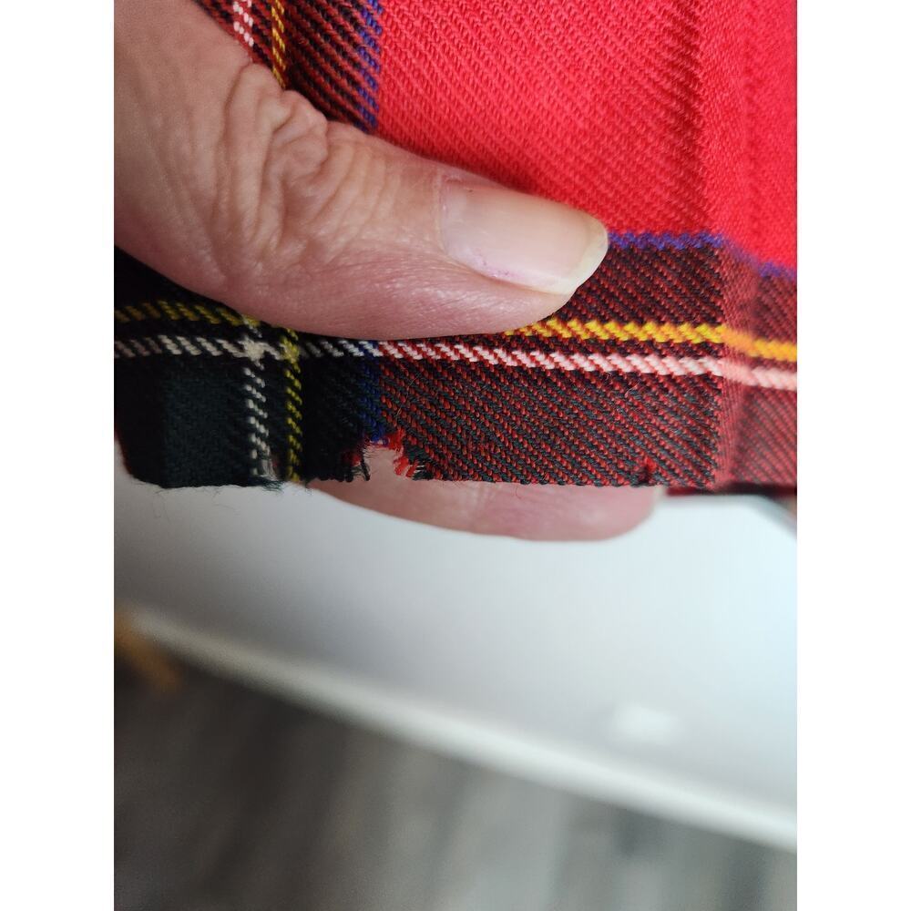 VTG Blarney Woolen Mills Royal Stewart Red Tartan Plaid skirt US Size 12 holiday - Picture 10 of 11